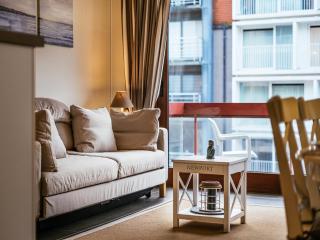 Apartment in St Idesbald with Sea Views, cleaning included - Koksijde - 9