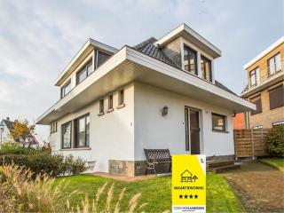 Holiday Home by the Beach in Flanders, cleaning included - Middelkerke - 9