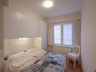 Apartment by the Coast in Belgium, cleaning included - Oostduinkerke - 2