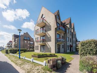 Apartment near Koksijde by the Sea, cleaning included - Sint-Idesbald - 4