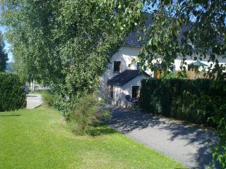 Cottage in Baugnez with Sauna & Farm Fun, cleaning included - - 3