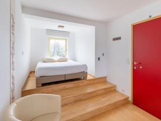 Welcoming Holiday Home with Sauna and Hot Tub, cleaning included - Ploegsteert - 1