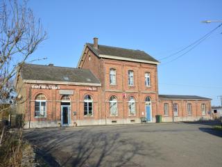 Holiday Home in Beauraing near Pondrôme River, cleaning included - Pondrôme - 9