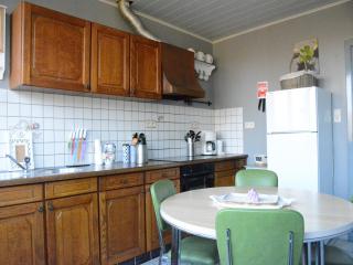 Holiday Home in Beauraing near Pondrôme River, cleaning included - Pondrôme - 7