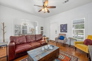 Heights Home Nr Dt Washington Desk Yard Bbq - Houston - 5