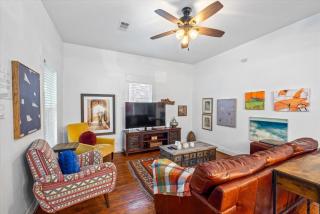 Heights Home Nr Dt Washington Desk Yard Bbq - Houston - 3