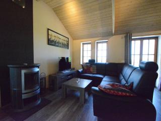 Chalet in Vielsalm with Forest Views, cleaning included - Vielsalm - 0