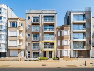 Duplex near Zeedijk & Center with Sunny Balcony, cleaning included - Koksijde - 3