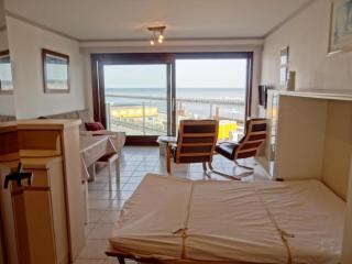 Studio in Nieuwpoort near Sandy Beaches, cleaning included - Nieuwpoort - 4