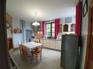 Cozy House near Town Center in Belgium, cleaning included - Gimnée - 0