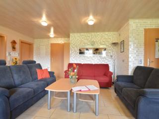 Apartment in Burg Reuland with forest, cleaning included - Burg-Reuland - 0