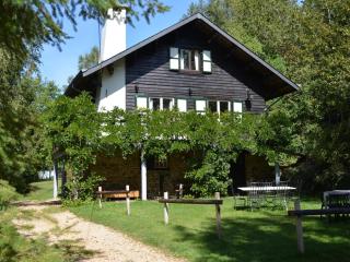 Chalet in Bi vre for 9 Person, cleaning included - Bièvre - 9