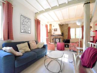 Chalet in Bi vre for 9 Person, cleaning included - Bièvre - 0