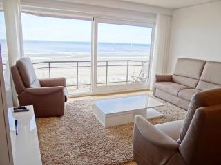 Attic Apartment in Nieuwpoort with Sea Views, cleaning included - Nieuwpoort - 4