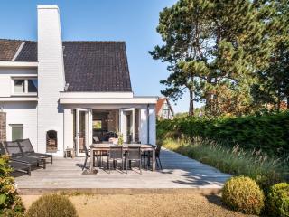 Villa by the Sea with Jacuzzi, cleaning included - Koksijde - 4