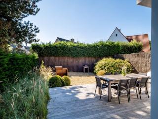 Villa by the Sea with Jacuzzi, cleaning included - Koksijde - 3