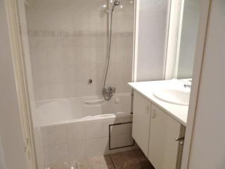 Apartment in Nieuwpoort with Coastal Views, cleaning included - Nieuwpoort - 1