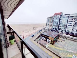 Apartment in Nieuwpoort with Stunning Sea Views, cleaning included - Nieuwpoort - 2