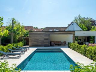 Relax in Kortrijk Luxury, cleaning included - 6