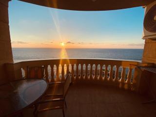 Luxury Beachfront Dream Apartment - Alexandria - 7
