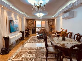 Luxury Beachfront Dream Apartment - Alexandria - 2
