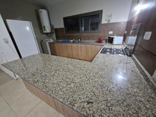 Casa con pileta - Guaymallen - 5