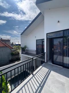 Modern Guest house in Cepaka - Tumbak Bayuh - 9