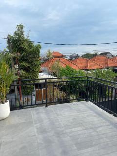 Modern Guest house in Cepaka - Tumbak Bayuh - 8