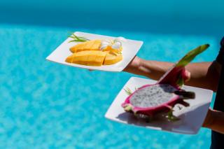 Villa Soluna - Luxury 5-Star Seaview Escape - 9