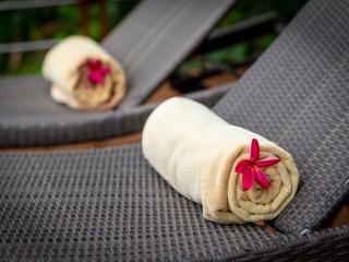 Villa Soluna - Luxury 5-Star Seaview Escape - 6