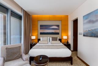 Panoramic Burj Khalifa Views - Modern & Comfy Gem - 7