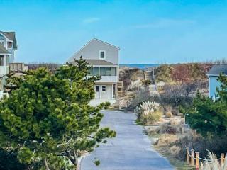 2 Min Walk to Beach -Ocean View-Heated Pool-Modern - 7