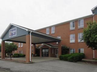 Comfort Inn & Suites Springfield - Springfield - 0