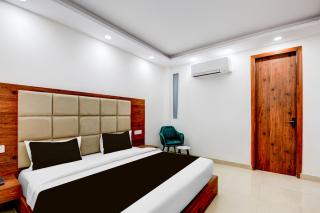 Collection O Hotel Evergreen - Faridabad - 8