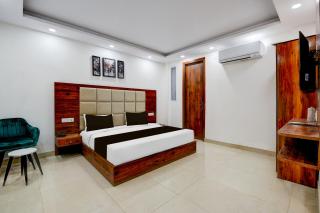 Collection O Hotel Evergreen - Faridabad - 7