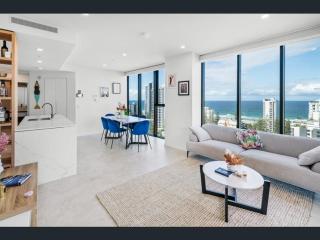 Stunning Modern Coastal Retreat - 1