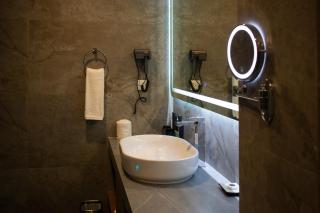 Aglow Hotel Harbor Bay Batam - 3
