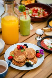 WellClub - Family Wellness & Seaview Suites - Paphos - 1