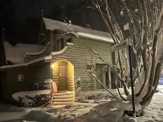 Bindi - Alpine Getaways's Chalet at Tower Rd - Dinner Plain - 0