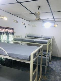 Trinco Be Cool Hostel - Trincomalee - 7