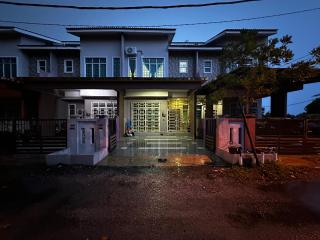 Homestay Ummi Gong Badak 2 - Kuala Terengganu - 9