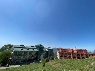 1 BR Baithak Stays Luxury Apt Beside Falettis - Murree - 7