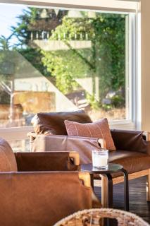 Newly updated w Stunning ocean view in Moss beach Near San Francisco Bay Area - 8