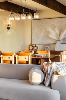 Newly updated w Stunning ocean view in Moss beach Near San Francisco Bay Area - 7