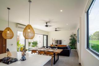 Villa Onetti - Tumbak Bayuh - 6