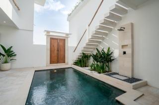 Villa Onetti - Tumbak Bayuh - 4