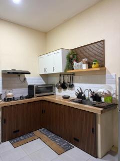 Aira Stay House Dramaga - Bubulak 3 - 4