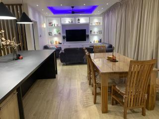 Fully Furnished and Modern House in Mauritius - Quatre Bornes - 1