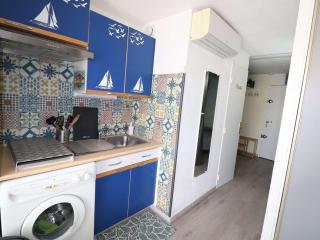 Studio Cosy avec Piscine et Parking au Grau-du-Roi - FR-1-307-287 - Le Grau-du-Roi - 8