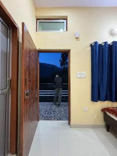 Hotel Devyatra - 3